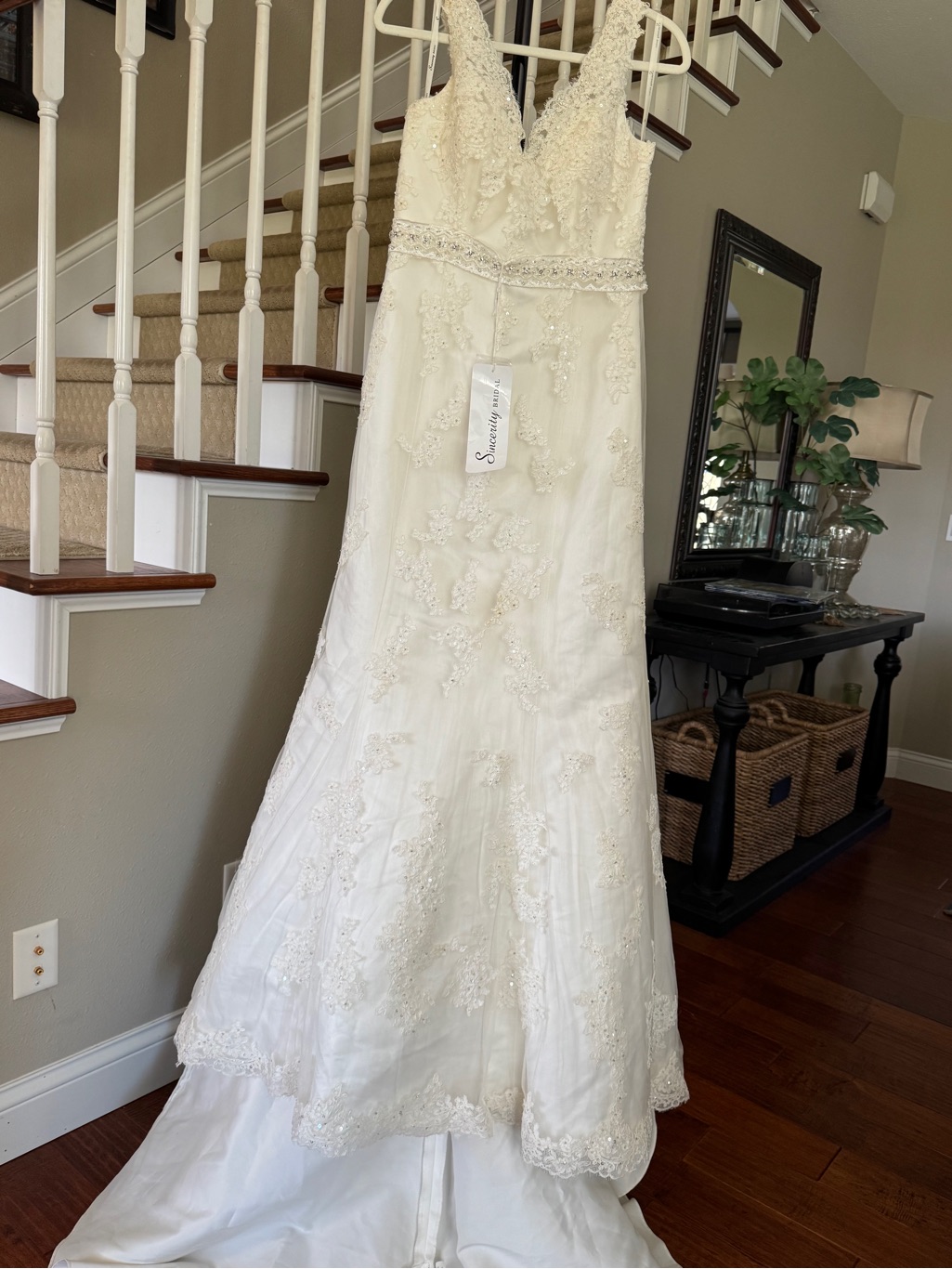 Sincerity Lace Wedding Dress Bridal Gown Beade Sz 16 Appliqus Train